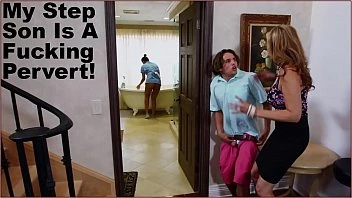 [Bangbros] Stepmom Julia Ann Has Threesome With Maid Abby Lee Brazil