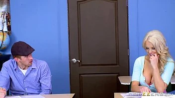 [Brazzers] Big Tits At School