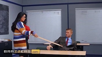 [Brazzers] Sexy Buxom Latina Milf Knows How To Ride Hard Cock