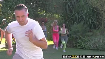 [Brazzers] Chasing That Big D Scene Starring Angela White Ava Addams Bridgette