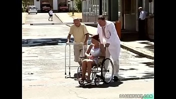 [21sextreme] Granny Pissing Fest