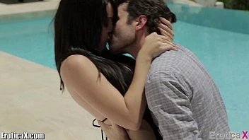 [EroticaX] Poolside Allure