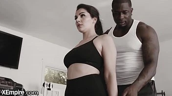[Xempire] Valentina Nappi Rides Trainer's Hard Bbc At The Gym