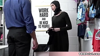 [Shop Lyfter] What Happens If A Cute Muslim Chick Tries To Steal Some Sex Toys