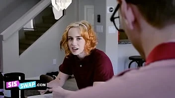 [Swappz] The Nerd And His Bully Classmate Make A Deal To Trade Their Stepsisters For