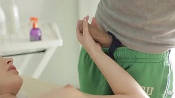 [Fantasy Massage] Liona Riding Her Masseur's Cock