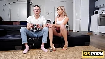 [Sis.Porn] Girl Needs Nothing But Sex And Finding Stepbro Busy Tries To Entice Guy