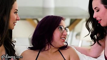 [Girlsway] Cassidy Her Friends Have A Fingering Time Instead Of Studying