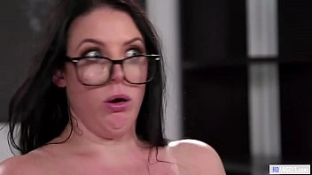 [Girlsway] Kira Noir Teaching An Annoying Commenter Feat Angela White