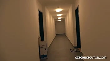 [PornCZ] Hot Twin Pays The Executor With Sex
