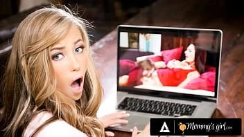 [Mommy's Girl] Mean Girl Carolina Sweets Is Willing At Anything For Stepmommy's Pussy