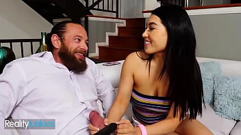 [Realityjunkies] Mina Moon Heard Some Rumors About Brad Newman's Big Cock And She Needs To