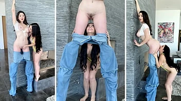 [Camsoda] Hot Teen Licks And Sucks Super Tall Girls Pussy