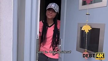 [Debt 4K] Muscular Man Fucks An Adorable Young Debtor Who Has No Job