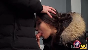 [Debt 4K] The Poor Girl Wants The Expensive Car Hence Why She Gets Nailed