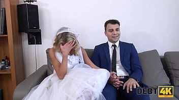 [Debt 4K] Debt Collector Fucks The Bride In A White Dress And Stockings
