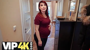 [Debt 4K] Bank Agent Gives Pregnant Milf Delay In Exchange For Quick Sex