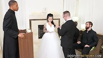 [Dogfart Network] Payton Preslee's Wedding Turns Rough Interracial Threesome Cuckold Sessions