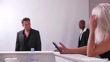 [Elegant Raw] Wife Gets Caught With Bbc In Her Mouth