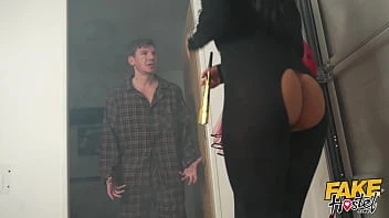 [Fake Hostel] Noisy Party Girls Treat A Guest To A Threesome