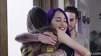 [Family Strokes] Stepbrother And Stepsister Help Stepcousin With Phone Addiction Jessae Rosae And Val Steele