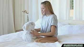 [Family Strokes] Stepbrother Helps His Stepsister With Her Perversions