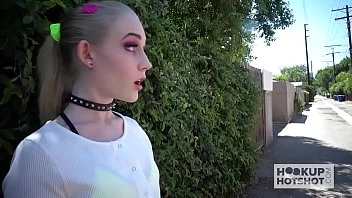 [Hookup Hotshot] Blonde Babe Emma Starletto Goes On Second Rough Online Date