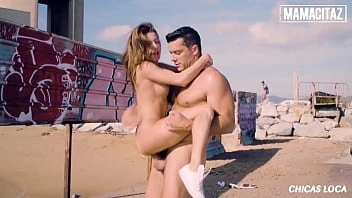 [MamacitaZ] Sandra Wellness Ramon Nomar We Love To Get Caught Fucking On The Beach