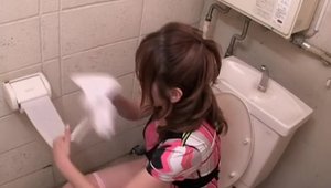 Super Hot Ebony Supermodel Finds Pleasure In Ramming Hard