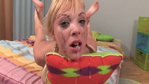 Screaming Teen Chick Goes In For Fucking Hard