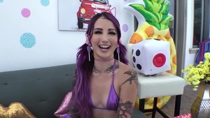 Beautiful Couple Riley Star Wishes For Hard Ramming