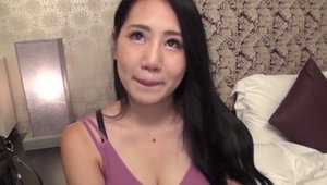 Tuk Tuk Patrol ∼ Hairy Asian Girl Craving Hard Slamming