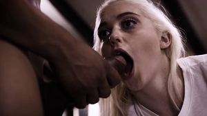 Chanel Summers In Surprise Caught Sucking Dick