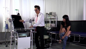 X Sensual ∼ Shaved European Girlfriend Helps With Plowing Hard