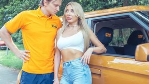 Fake Hostel - Perfect Body Marilyn Crystal Handjob Blowjob