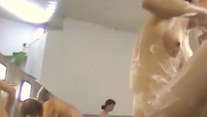 Booty Asian Voyeur Bends To Get Fucked