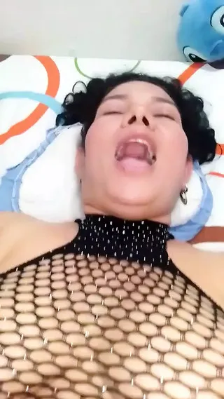 Beautiful Bride Sucking In Fishnet