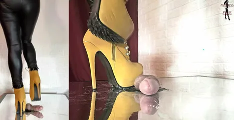 Desi Bhabhi Boobs Suck