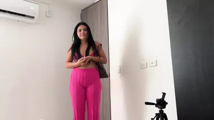 Stepsister Offers Sex In Exchange For A Favor