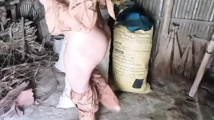 First Time Meet And Fuck In Friend's Flat Desi Indian Sex Hard Fuck