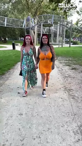 My Stepbrother 's Wife #42 John Glanced At Melody 's Cleavage-highlight