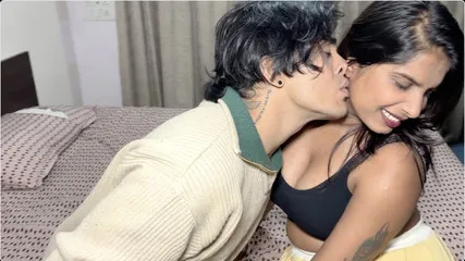 The Girl Took Her Boyfriend To The Hotel.