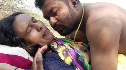 Boobs Sex Kiss