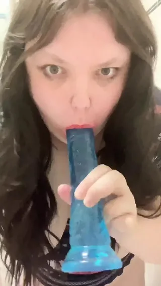 Young Slut Practice Face Fucking With Dildo
