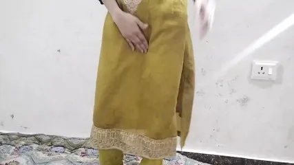 Mausi Ji Ke Sath Me Sokar Unko Khush Kar Diya