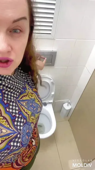 Bete Ne Apni Maa Ko Jabardasti Choda