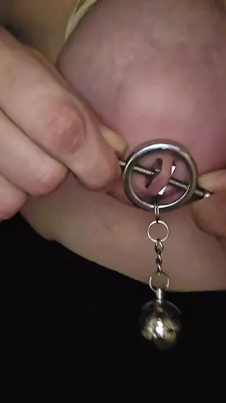 Tit Wrap