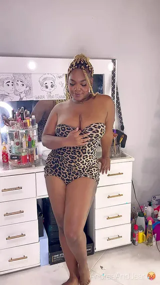 I Fucked My Best Friend&#039;s Slut Sister