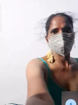 Tamil Aunty Enjoy In Video Call