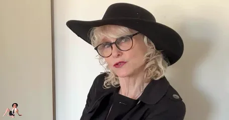 Pussy In Boots Featuring Deeliteful Jacy!